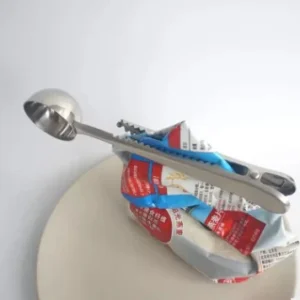 Coffee Scoop Clip