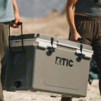 RTIC 52 QT Ultra-Light Hard-Sided Ice Chest Cooler, Fits 76 Cans, Trailblazer - 图片 5